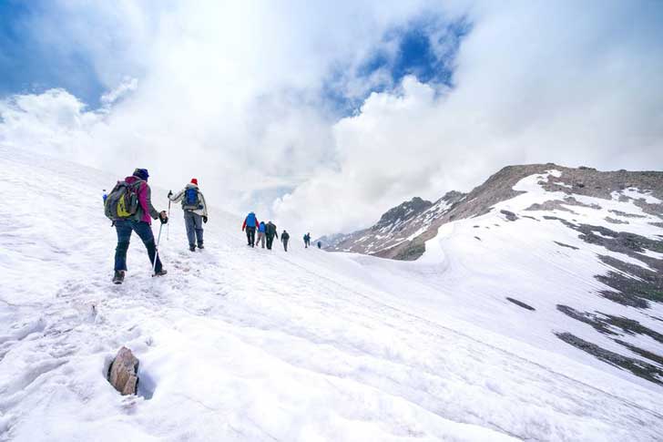 Snow mountain climbers